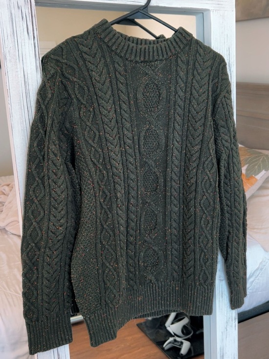 L.L. Bean Other - L.L. Bean Dark Green Cable Knit Crewneck Sweater